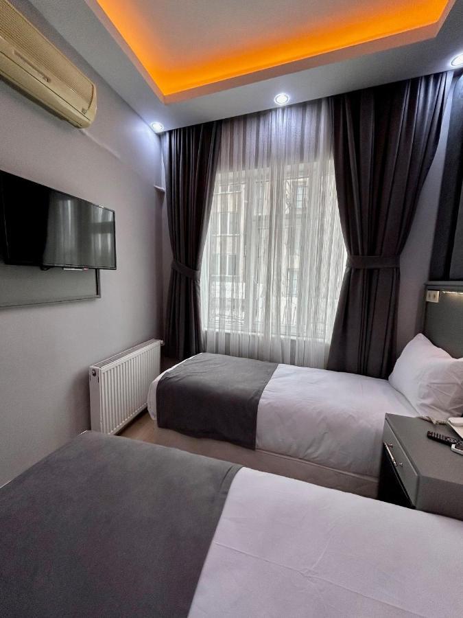 Crowned Plus Hotel Istanbul Exterior photo
